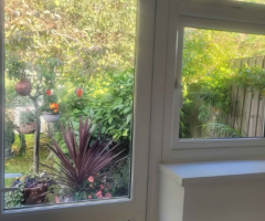 Modern 1-Bedroom Flat 8 Mins to Station