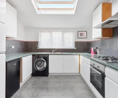 3 bedroom  end terrace Parkhurst Road, New Southgate