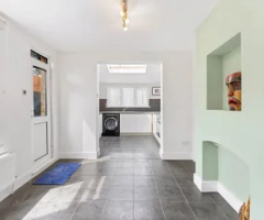 3 bedroom  end terrace Parkhurst Road, New Southgate