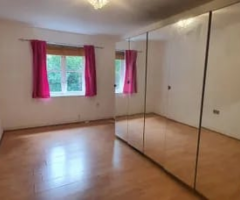 2 bedroom 1 bathroom Reid Close, Hayes UB3 - 7