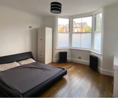 EPSOM, Hook Road - 6