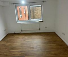 2 bedroom 2 bathroom Malden Road, Watford, WD17 - 15