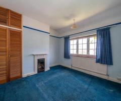 3 Bedroom house, Park Road, HP1 - 11