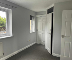 WATFORD, Norbury Avenue - 12